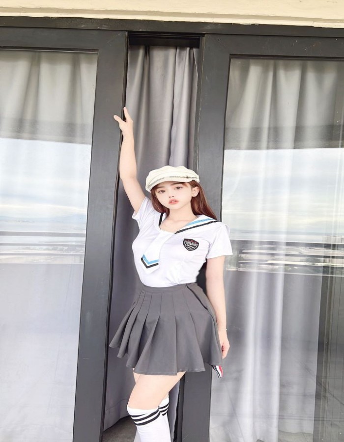 两个男人睡一个女人什么心理呢,HD高清